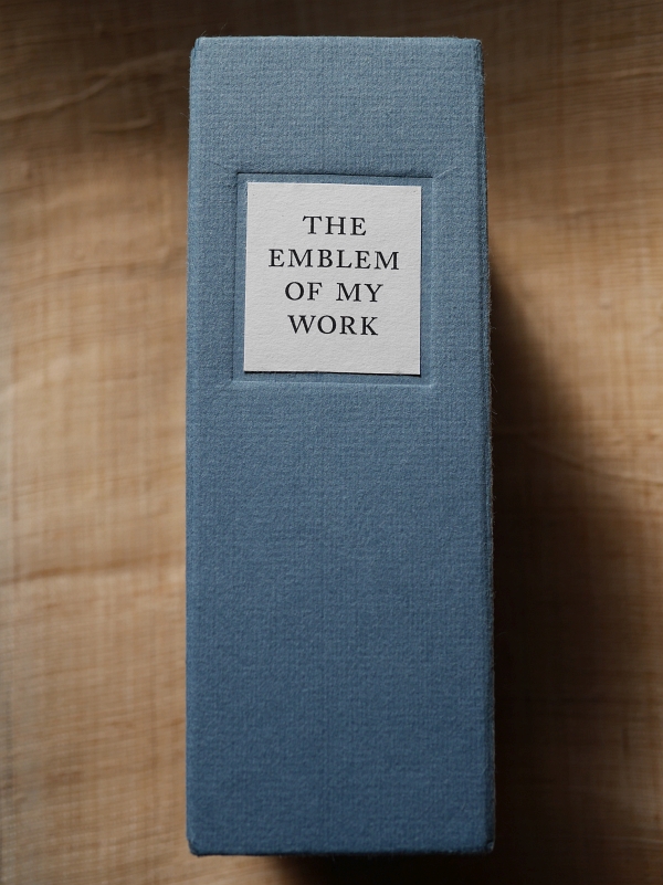 2011年の『Emblem of My Work』展カタログ