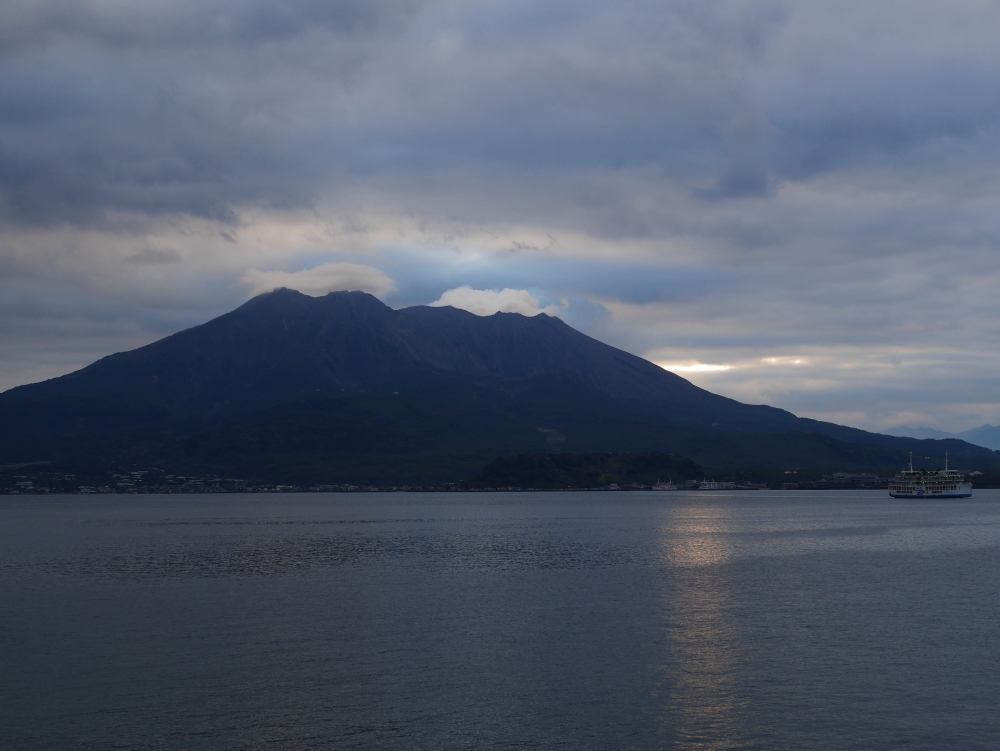 2019年1月1日早朝の桜島